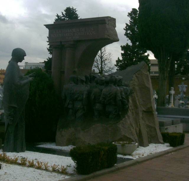 Monumento a los soldados soviéticos que combatieron por la República española